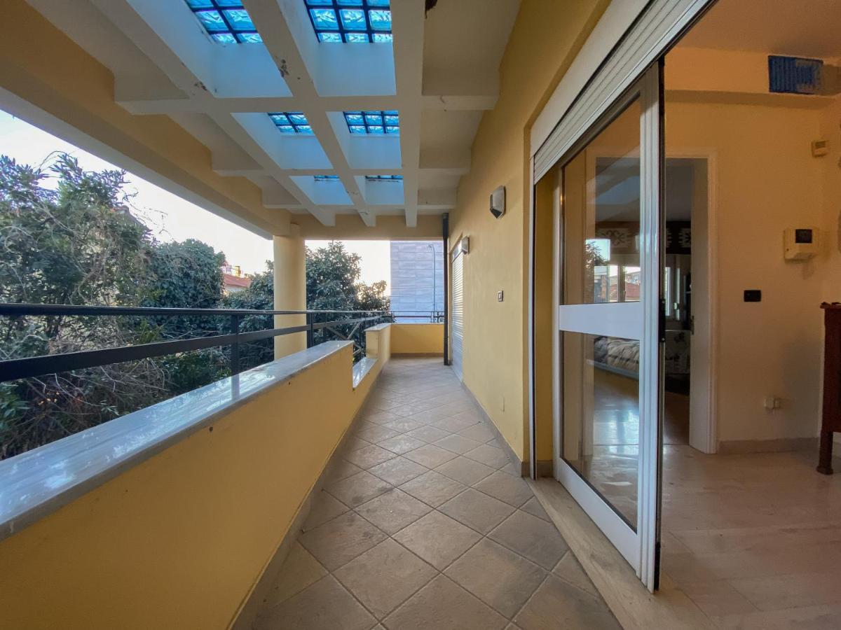 Blue Door Hostel تيرانا المظهر الخارجي الصورة